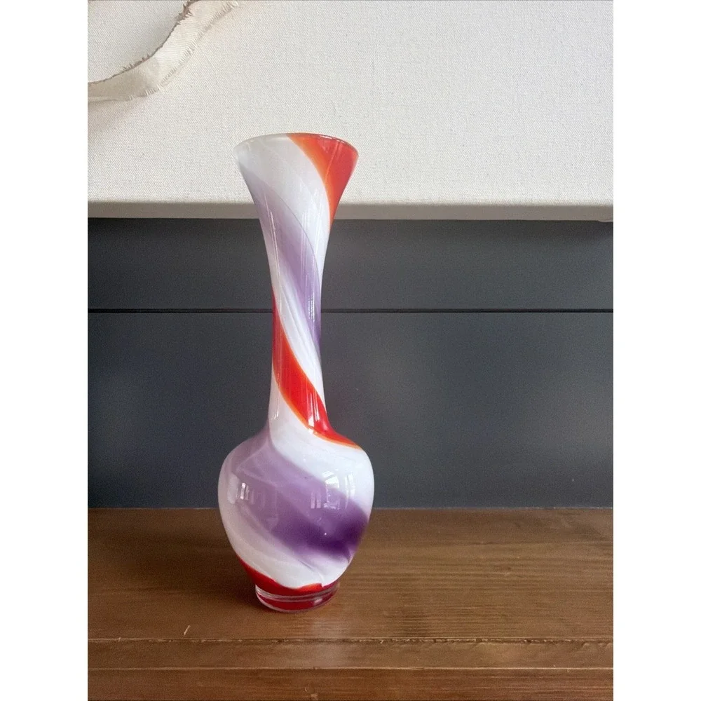 Beautiful Art Glass Bud Flower Vase Vessel Orange White Purple Swirl 8